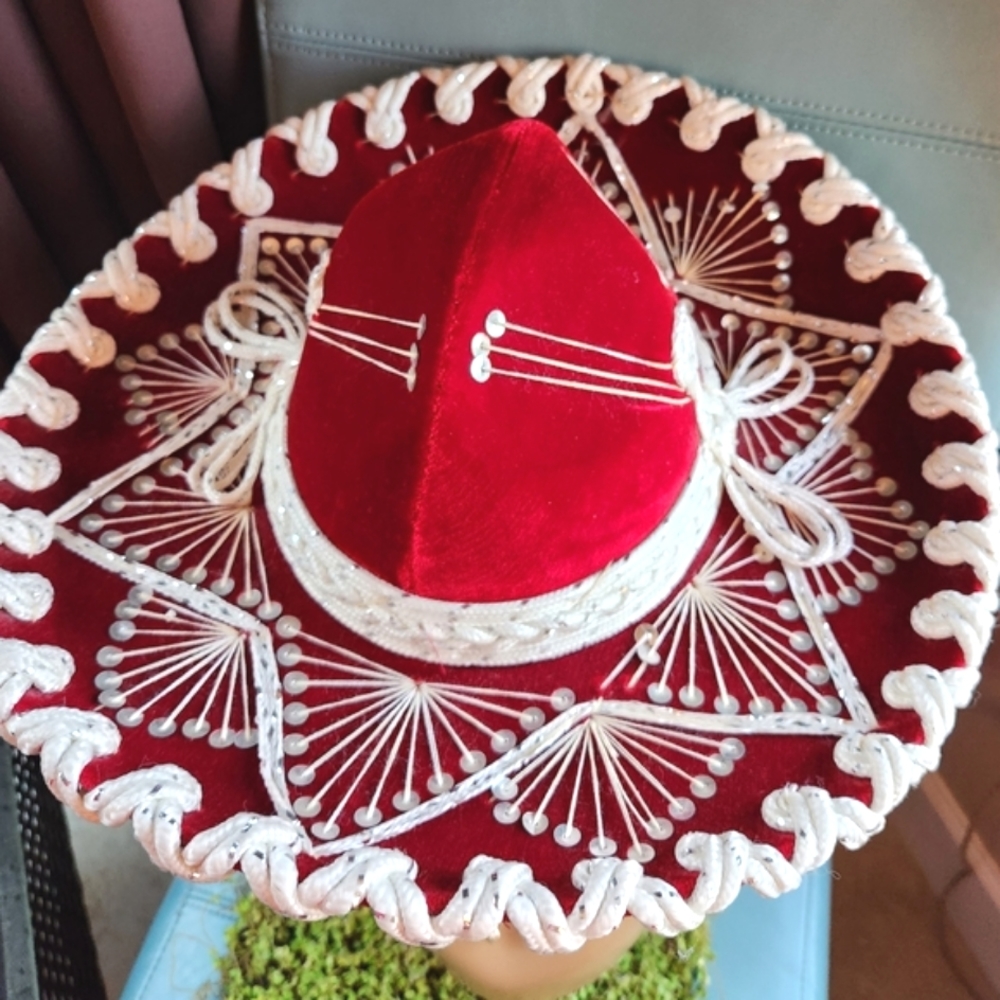 PIGALLE Sombrero RED VELVET Silver Cream Ornate Embroidery Cinco de Mayo HAT 16" - Picture 3 of 7
